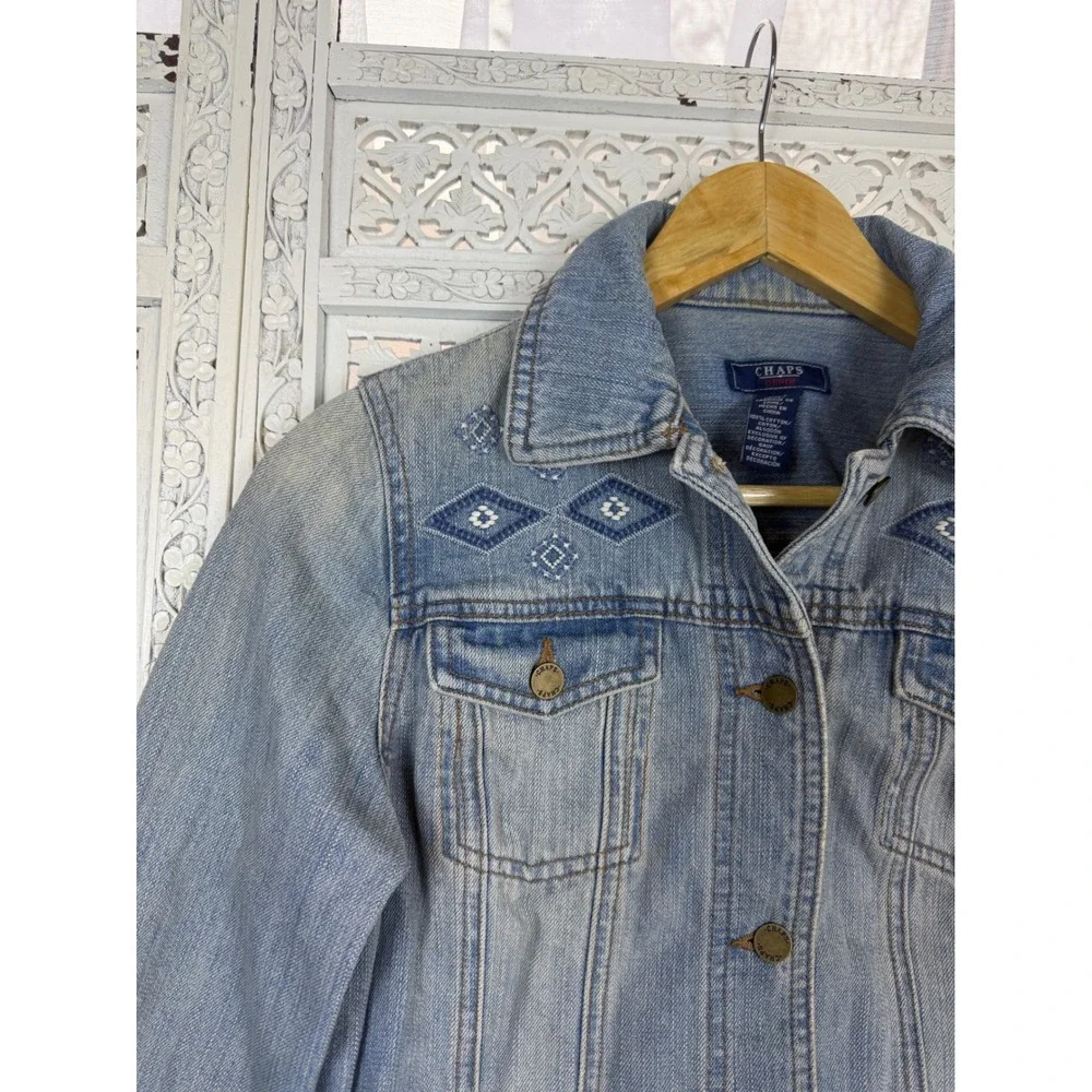 Vtg Chaps Light Wash‎ Distressed Embroidered Denim Jacket Sz S Twee Coquette